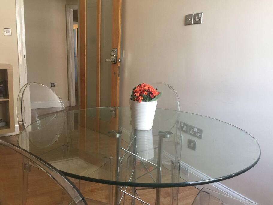 Central London Apartment For Family Upto 5 外观 照片